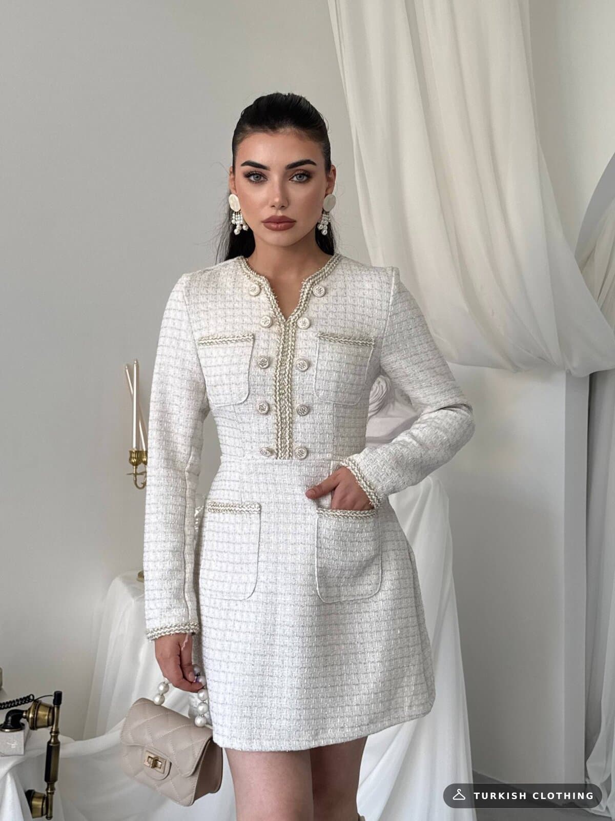 Cernas Pocket Detailed Dress — Ecru in Chanel – close-up detail, wholesale Women's Dresses from Türkiye
