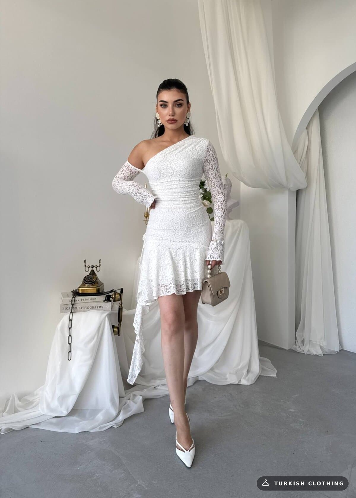 Desam Mini Dress — Ecru in Lace – styling detail, wholesale Women's Dresses from Türkiye
