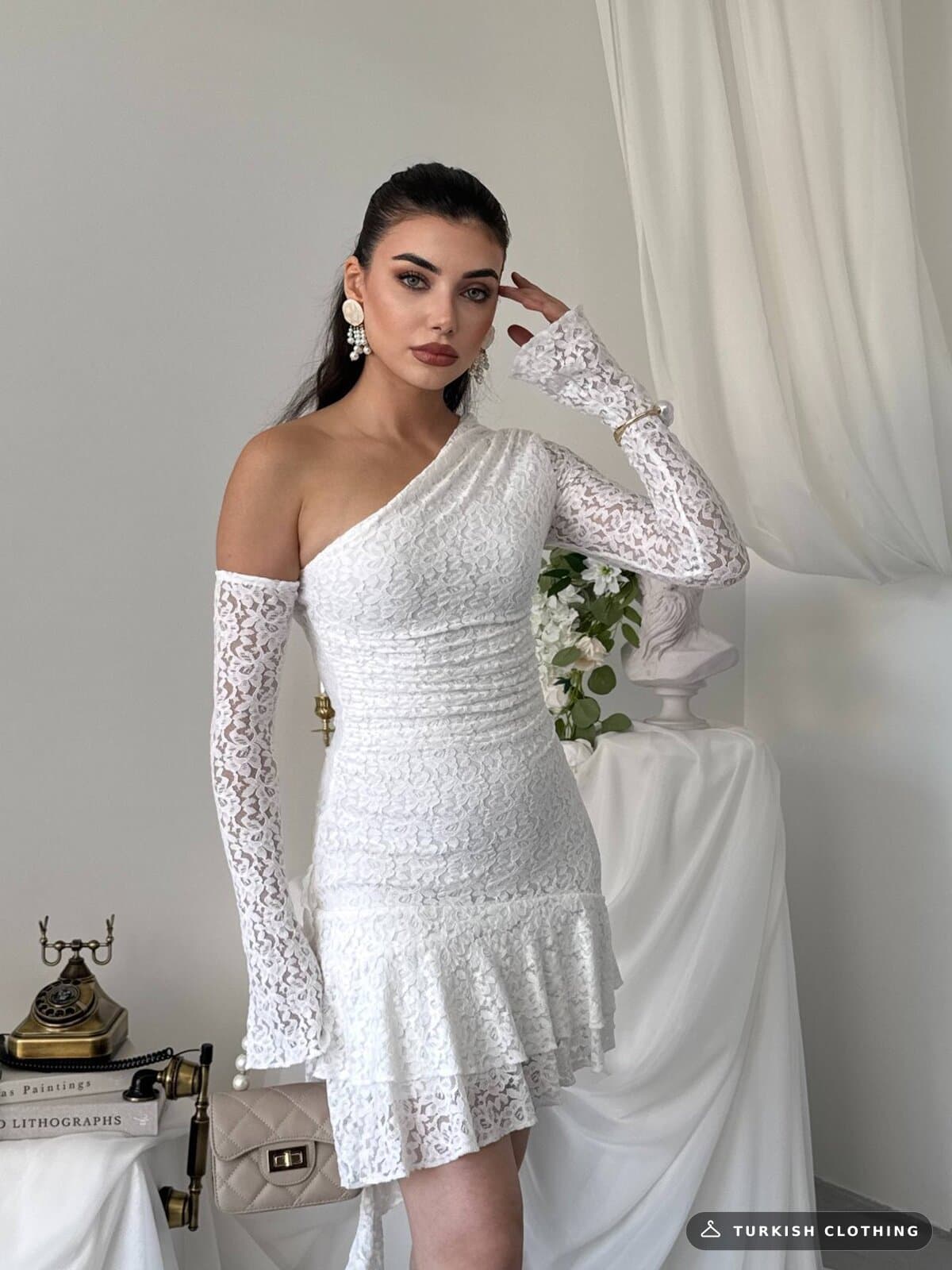 Desam Mini Dress — Ecru in Lace – close-up detail, wholesale Women's Dresses from Türkiye