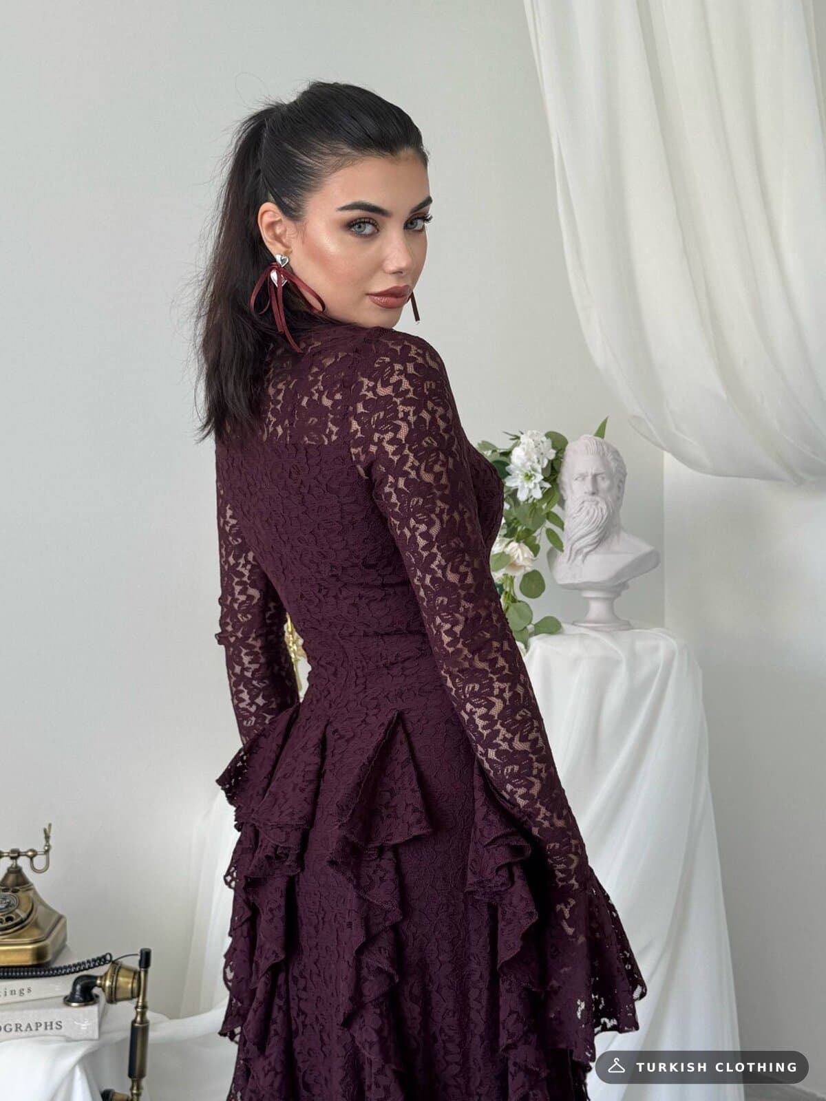 Furuz Midi Dress — Plum in Lace – close-up detail, wholesale Women's Dresses from Türkiye