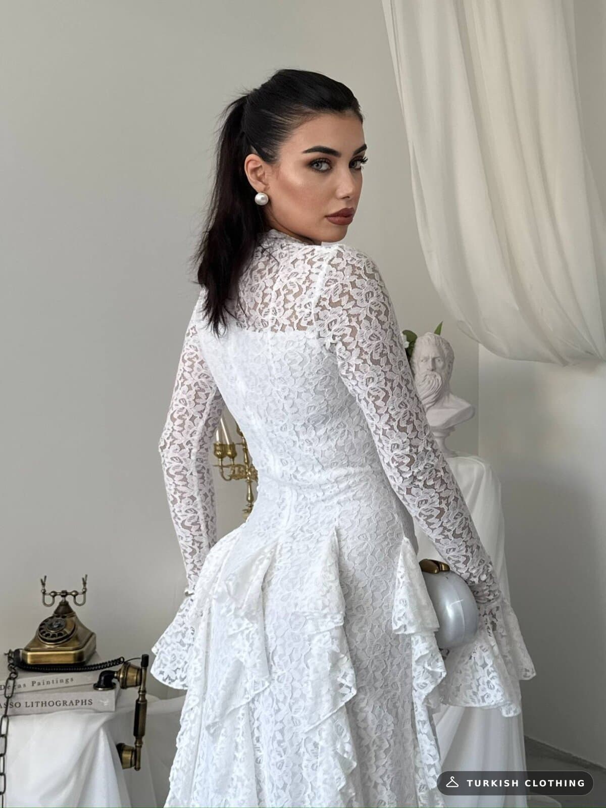 Furuz Midi Dress — White in Lace – close-up detail, wholesale Women's Dresses from Türkiye