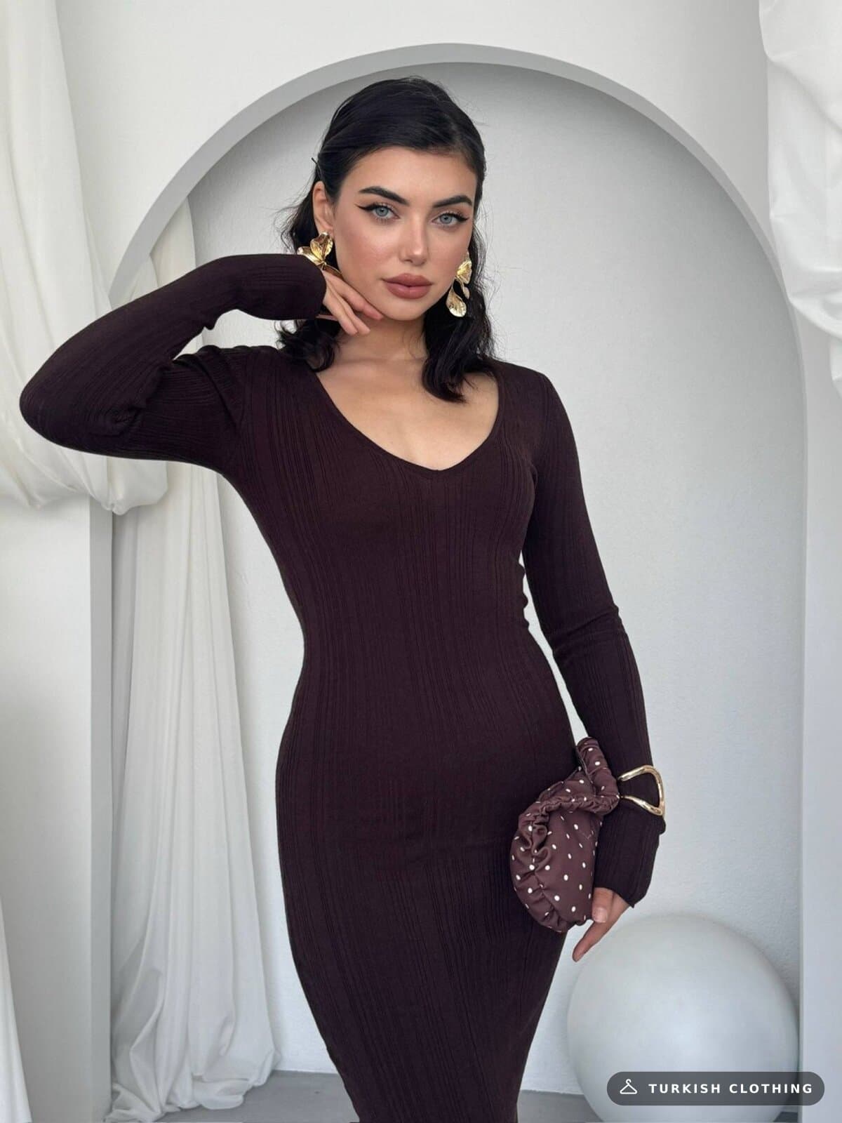 Ketas Midi Dress — Brown in Acrylic – styling detail, wholesale Women's Dresses from Türkiye