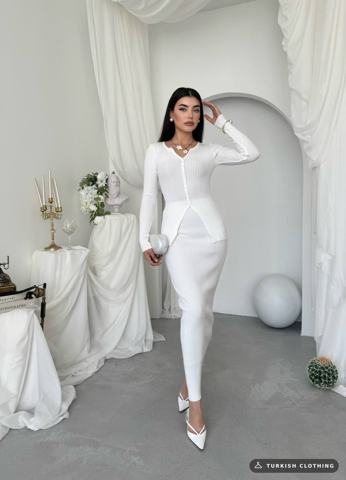 Masulem Double Team — White in Knitwear – side view, wholesale Women's Dresses from Türkiye