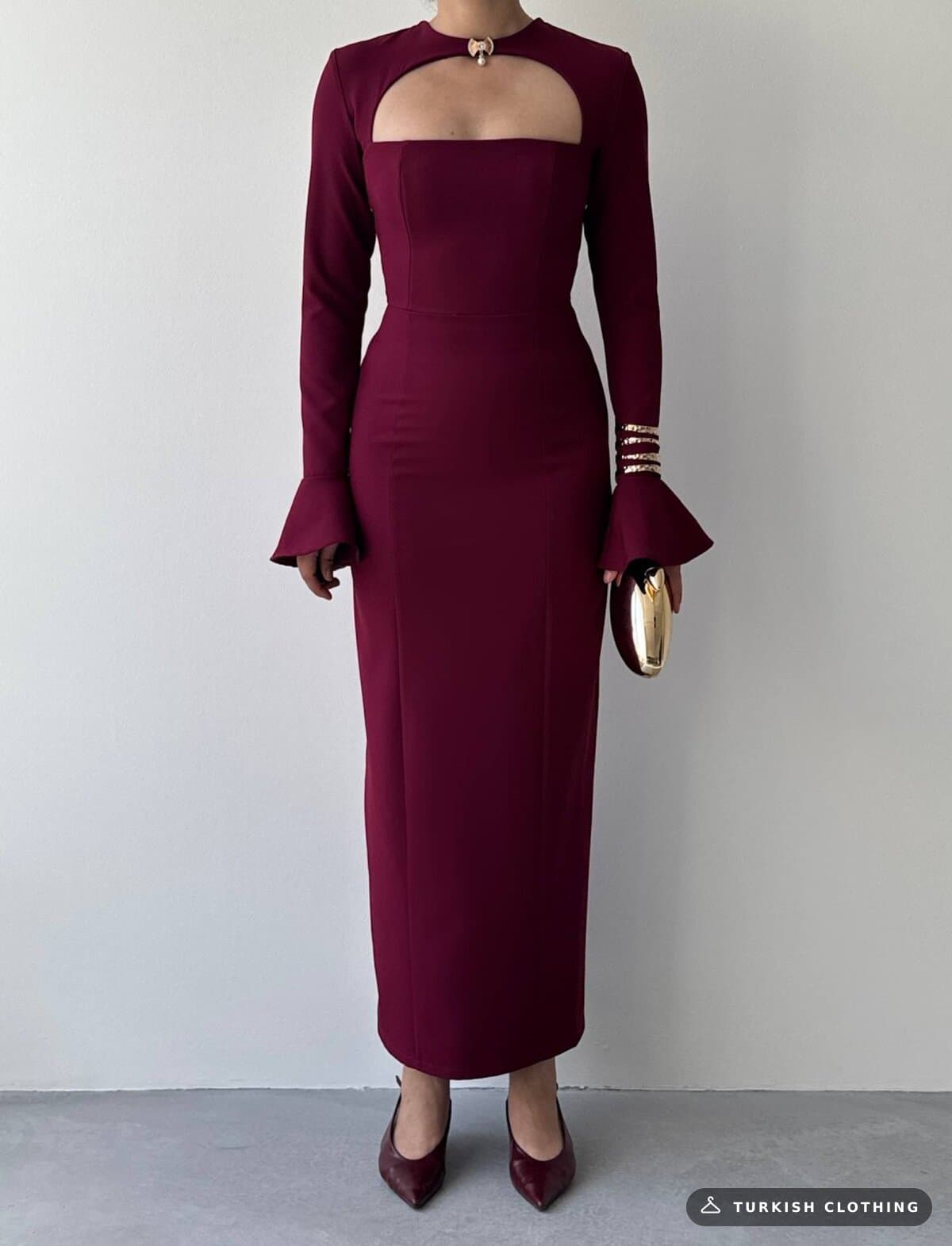 Oplsa Brooch Detailed Dress — Burgundy in Satin – fabric detail, wholesale Women's Dresses from Türkiye