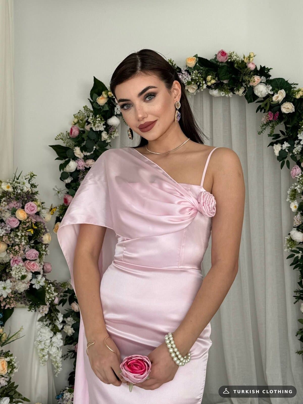 Junas Collar Belt Detailed Dress — Pink in Satin – wholesale Women's Dresses by Etika, Turkish clothing manufacturer